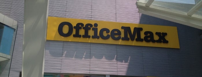 Office Max is one of Lieux qui ont plu à Sergio.