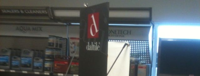 Daltile Stone & Slab Center is one of Phillip 님이 좋아한 장소.