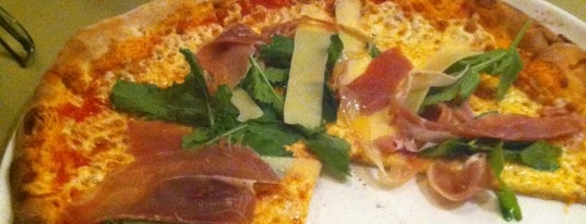 Cinquecento Pizzeria is one of GloPau 님이 좋아한 장소.