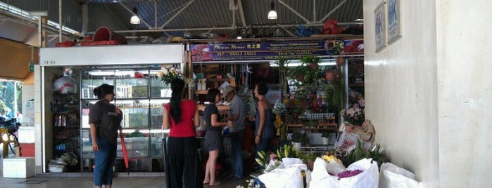 Marsiling Lane Market & Cooked Food Centre is one of Singapore.