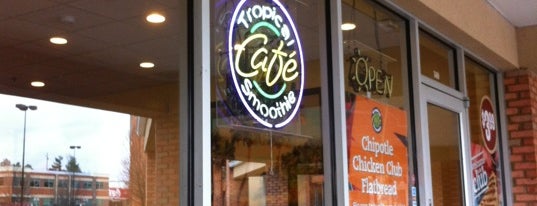 Tropical Smoothie Cafe is one of สถานที่ที่ Lashondra ถูกใจ.