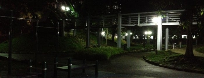 Serangoon Community Park is one of Kimmie's Saved Places.
