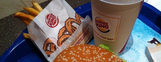 Burger King is one of Ashrafさんのお気に入りスポット.