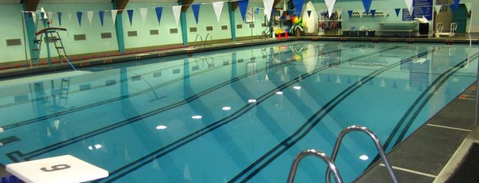 Ballard Community Pool is one of InBallard Members.