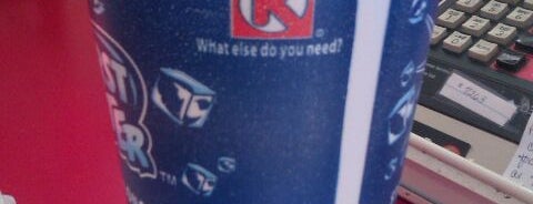 Circle K is one of Orte, die Aaron gefallen.