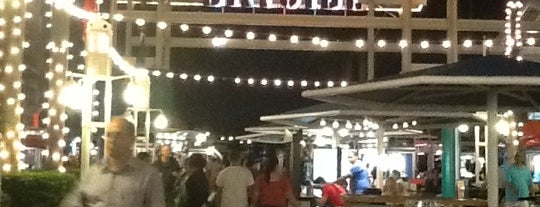 Bayside Marketplace is one of Wrestlemania 28/Miami, Florida.