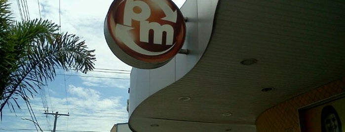 Supermercado Pague Menos is one of Orte, die Eliane gefallen.