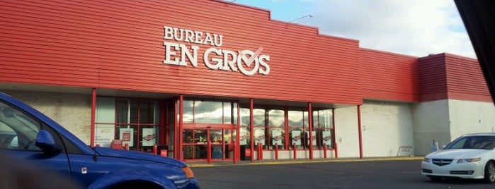 Bureau en Gros is one of Posti che sono piaciuti a Stéphan.