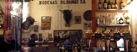 Bodega Armando is one of vermuts y gente guay.