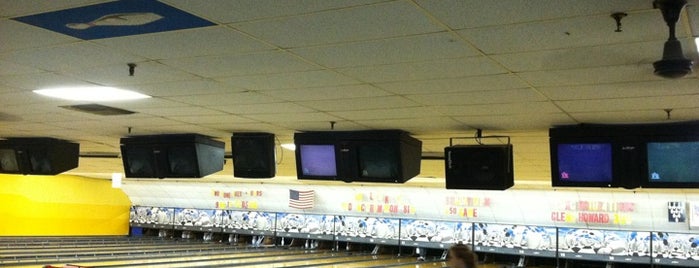 Monterey Lanes is one of Jayさんのお気に入りスポット.