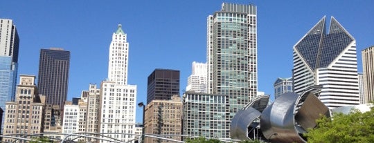 Millennium Park is one of Places to run.