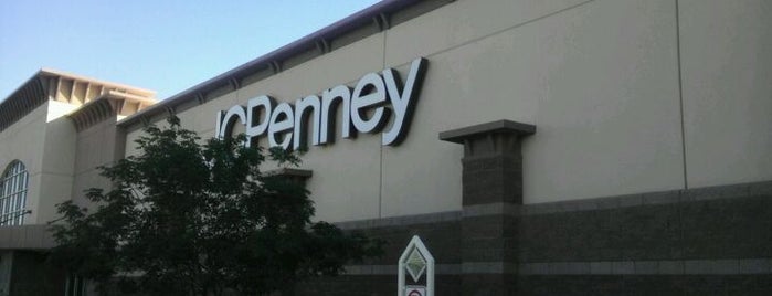 JCPenney is one of สถานที่ที่บันทึกไว้ของ Bertha.