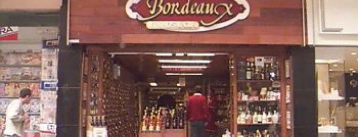 Bordeaux Vinhos & Cia is one of Lugares favoritos de Raquel.