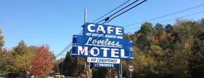 Loveless Cafe is one of Nashville city badge suggestions #visitUS.