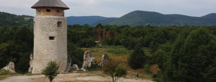 Stari Drežnik Grad is one of Yaron's Saved Places.