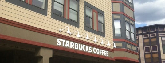 Starbucks is one of Orte, die Justin gefallen.