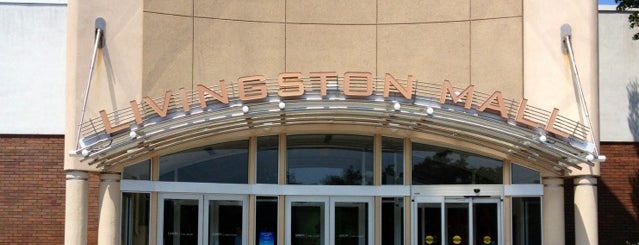 Livingston Mall is one of Tempat yang Disukai Michael.