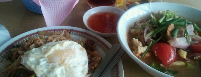 Restoran Wan Satar is one of Makan @ Utara,MY #13.