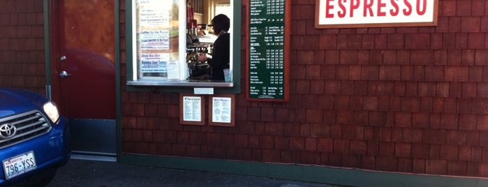 Bay Street Coffee Co is one of Enriqueさんのお気に入りスポット.