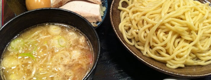 三ツ矢堂製麺 Luz湘南辻堂店 is one of My favorite Ramen House (Kanagawa Ver.).