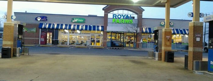 Royal Farms is one of Richardさんのお気に入りスポット.