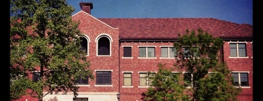 Wisconsin Lutheran College is one of Lugares favoritos de Lee.