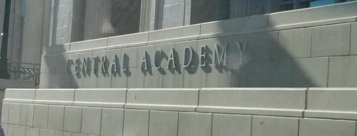 Central Academy is one of Locais curtidos por Will.
