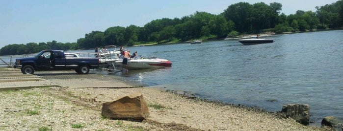 William G. Stratton State Park is one of Illinois State Parks.