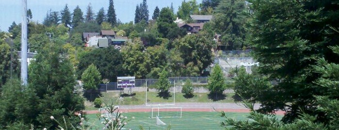 Witter Field is one of Nnenniquaさんのお気に入りスポット.
