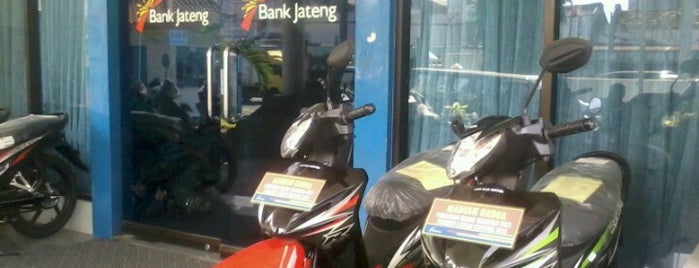 Bank Jateng Cab. Brebes is one of Banks in Brebes (Decorate of Java) #4sqCities.