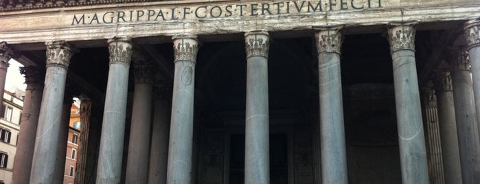 Pantheon is one of Bennissimo Italia.