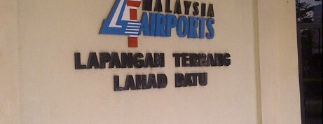 Lahad Datu Airport (LDU) is one of Airports in Malaysia.