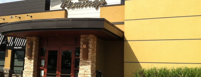 Fleming's Prime Steakhouse & Wine Bar is one of Orte, die Lisa gefallen.