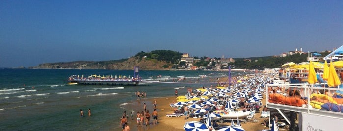 Solar Beach is one of Istanbul City Guide.