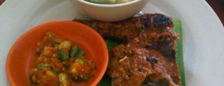 Ayam Bakar Taliwang is one of Batam Foodies.