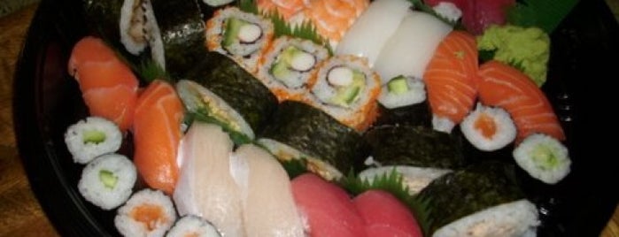 Sushi Joy is one of สถานที่ที่ Andrea ถูกใจ.