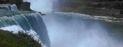 Niagara Falls (American Side) is one of Toronto: Favorite outdoors, chill & art places!.