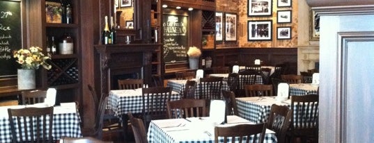 Donovan's Grill & Tavern is one of Tempat yang Disukai Patrick.