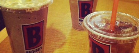 Biggby Coffee is one of Paulaさんのお気に入りスポット.
