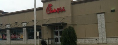 Chick-fil-A is one of Lieux qui ont plu à BigPhatPastor.