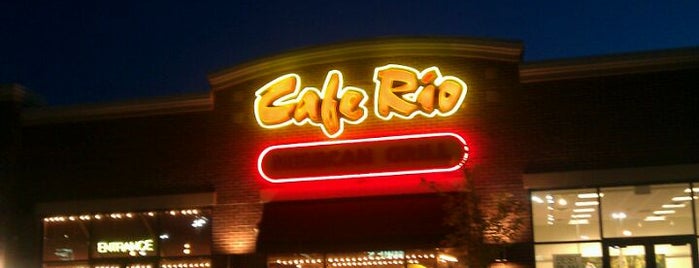 Cafe Rio Mexican Grill is one of Tempat yang Disukai Benjamin.