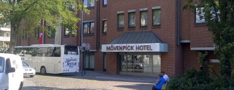 Mövenpick Hotel Braunschweig is one of Auf Achse.