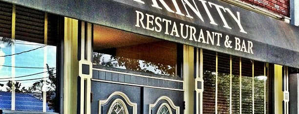 Trinity Restaurant & Bar is one of Tempat yang Disukai Oscar.