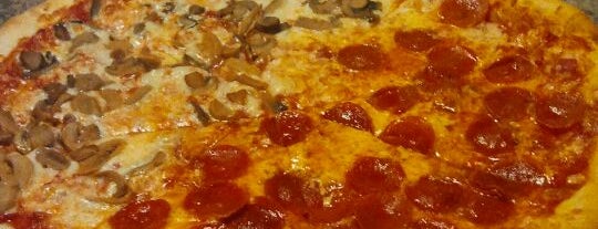 Toby's Original Little Italy Pizza is one of The 15 Best Places for Beef Sandwiches in Saint Petersburg.