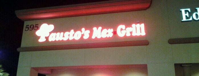 Fausto's Mexican Grill is one of Locais curtidos por Eric.