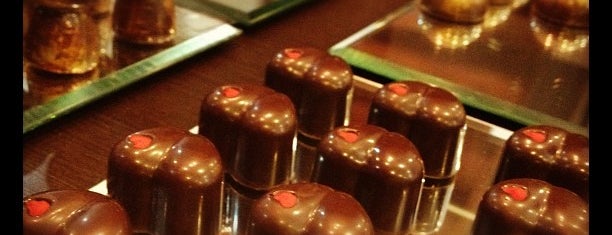 Renata Arassiro Chocolates is one of Sampa.