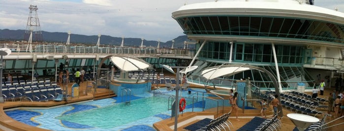 Splendour Of The Seas is one of Visitados.