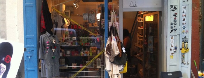 Harikalar Dükkanı is one of สถานที่ที่บันทึกไว้ของ Sinem.