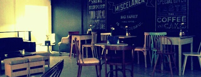 Miscelanea Gallery-Shop-Café is one of Wi-Fi.