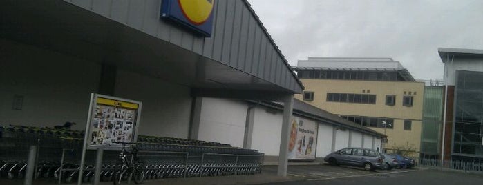 Lidl is one of Emyrさんのお気に入りスポット.